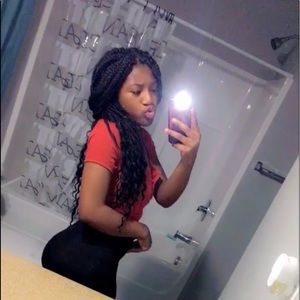 Meet your Posher, Vanesha